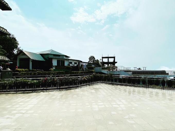 Rendezvous Resort Cherrapunji Esterno foto