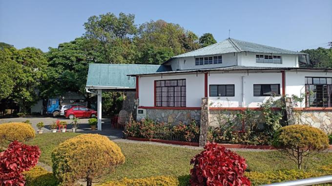 Rendezvous Resort Cherrapunji Esterno foto