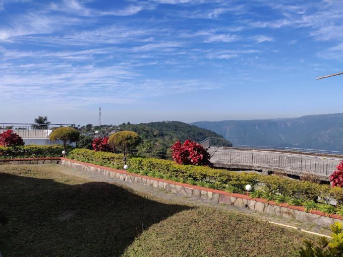 Rendezvous Resort Cherrapunji Esterno foto