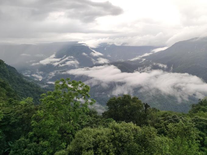 Rendezvous Resort Cherrapunji Esterno foto